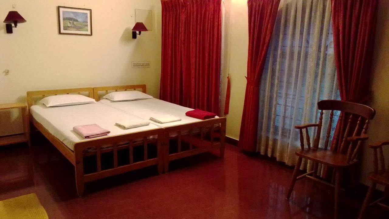 Vintage Inn Kochi Exterior photo