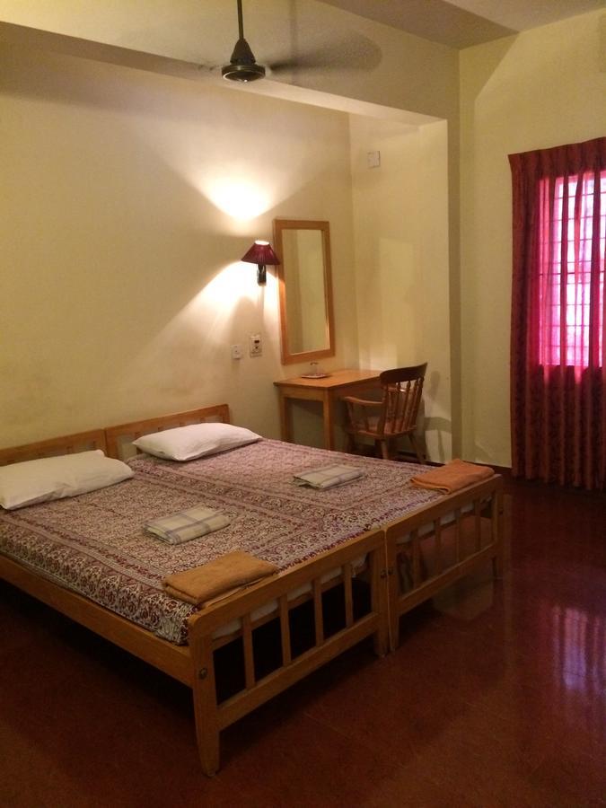 Vintage Inn Kochi Exterior photo
