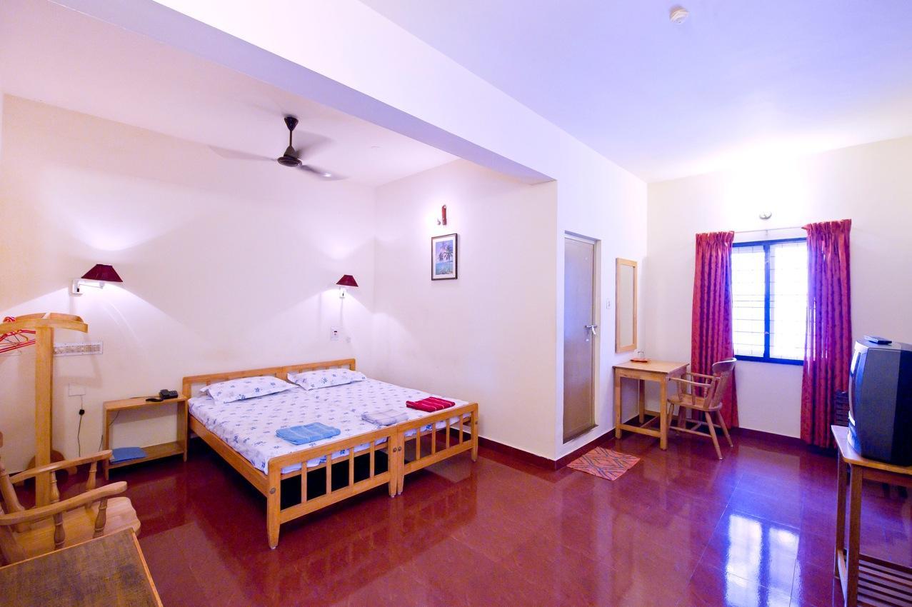 Vintage Inn Kochi Exterior photo